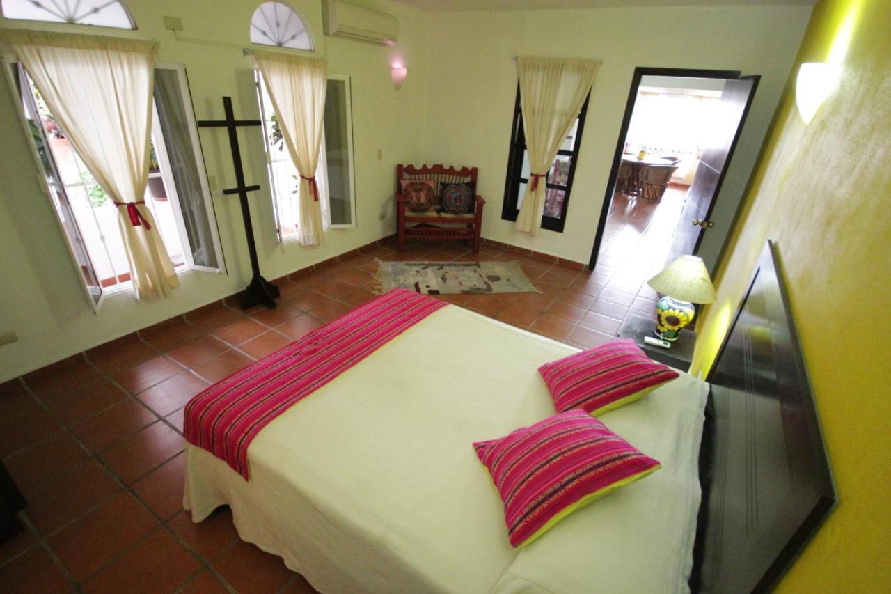La Iguana Vallarta Lgbt Adults Only - Romantic Zone - Party Clubbing Street Puerto Vallarta Eksteriør bilde