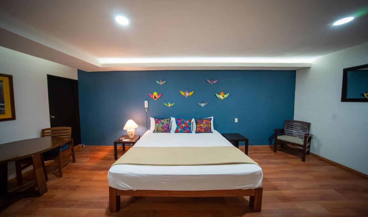 La Iguana Vallarta Lgbt Adults Only - Romantic Zone - Party Clubbing Street Puerto Vallarta Eksteriør bilde