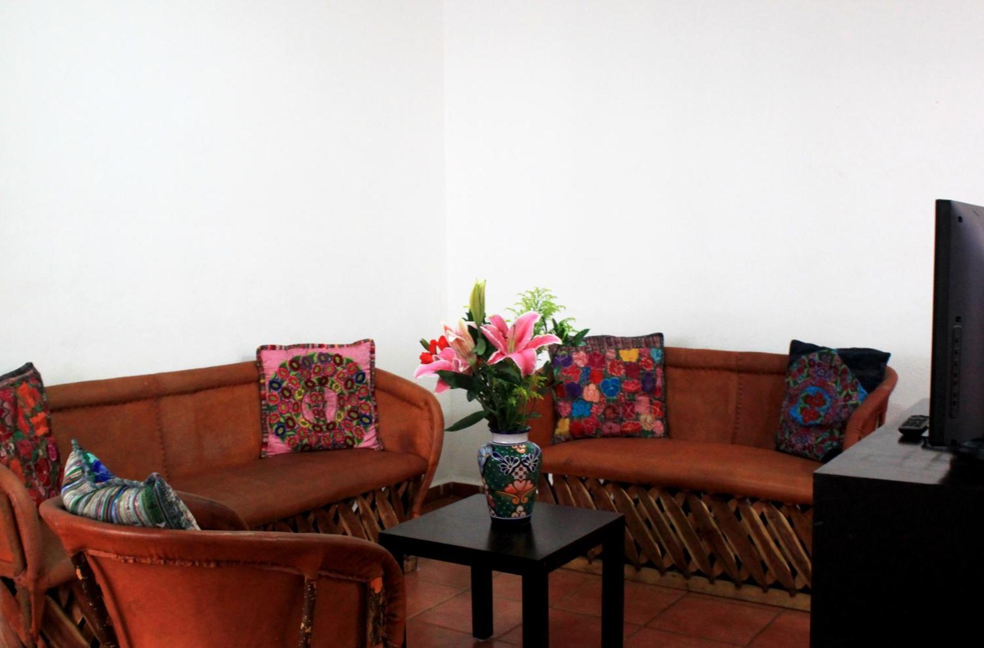 La Iguana Vallarta Lgbt Adults Only - Romantic Zone - Party Clubbing Street Puerto Vallarta Rom bilde