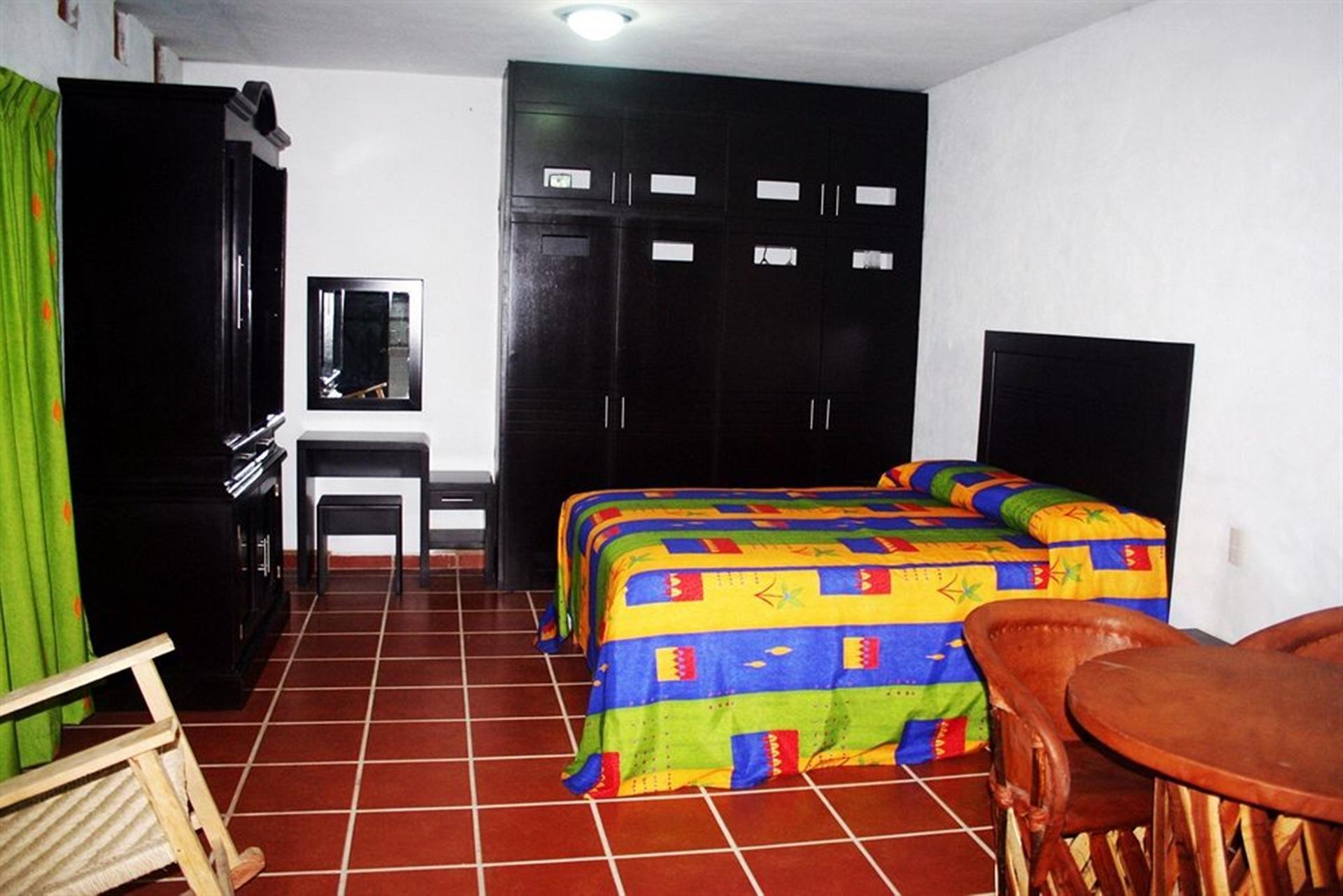 La Iguana Vallarta Lgbt Adults Only - Romantic Zone - Party Clubbing Street Puerto Vallarta Eksteriør bilde